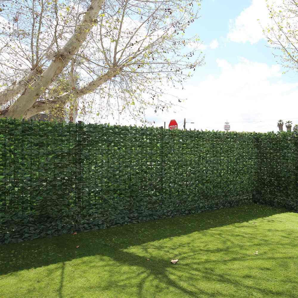 Artificial Laurel Fence: image 10
